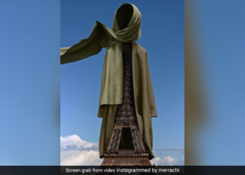 Turnul Eiffel, îmbrăcat într-un hijab