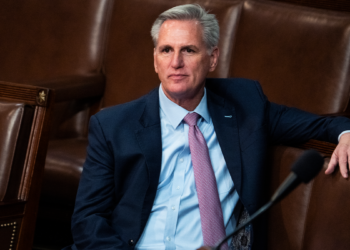 Crede că Trump a reușit distrugerea Partidului Democrat