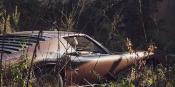 Lamborghini Miura SV din 1972: O legendă ascunsă timp de 40 de ani!