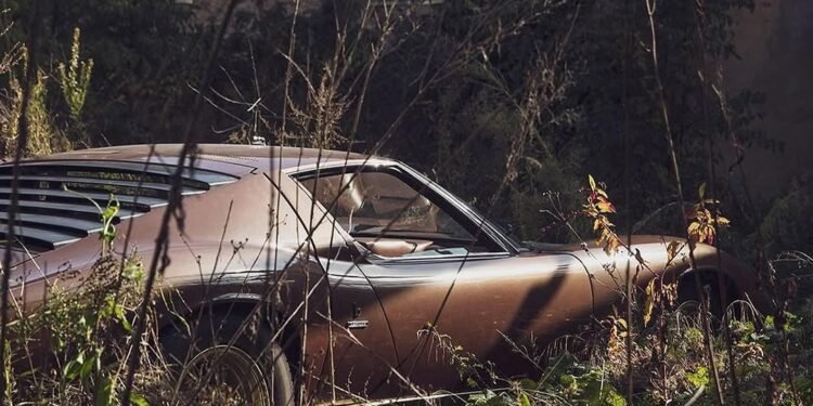 Lamborghini Miura SV din 1972: O legendă ascunsă timp de 40 de ani!