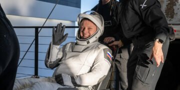 Astronauții NASA Butch Wilmore și Suni Williams se întorc pe Pământ după 280 de zile în spațiu