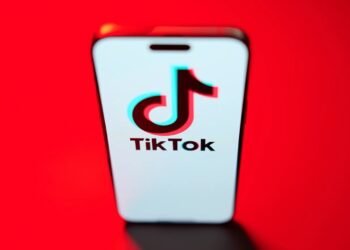 Ce riscă TikTok dacă nu vinde aplicația până la 5 aprilie