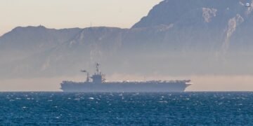 Houthi revendică un atac cu drone la un portavion american