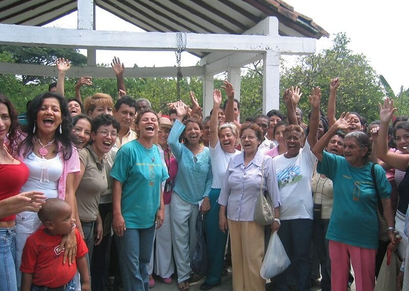 Nashira, satul în care bărbații nu pot locui