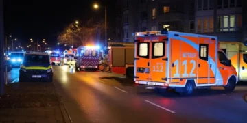 A intrat cu mașina în mulțime