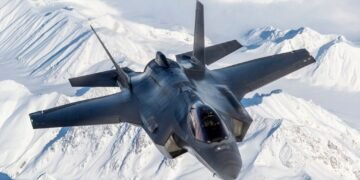 Canada vrea să anuleze comanda pentru avioanele americane F-35