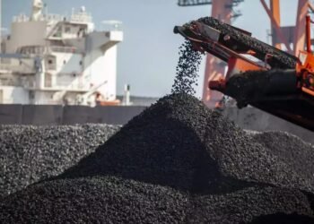 Scot 25 de mine de cărbune la licitație