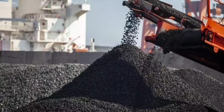 Scot 25 de mine de cărbune la licitație