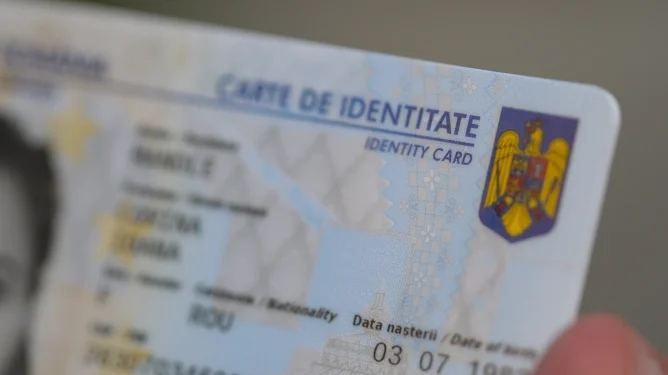 Guvernul schimbă cărțile de identitate pentru românii din diaspora