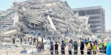 Hoteluri și clădiri prăbușite după cutremurul de astăzi – VIDEO