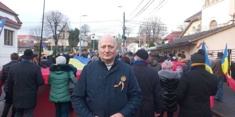 Un urmărit național se ascunde în… Biroul Electoral