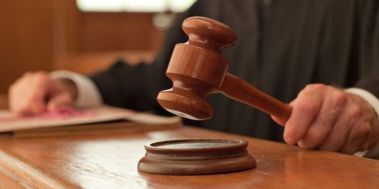 Au închis judecătoria pentru că nu au găsit judecători