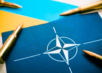 Un general din conducerea NATO, acuzat de neglijență gravă