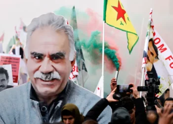 Armistițiu după 40 de ani de insurgență