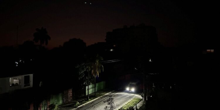 Black-out! O țară întreagă a rămas în beznă!