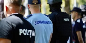 Elev înjunghiat la ieșirea din școală