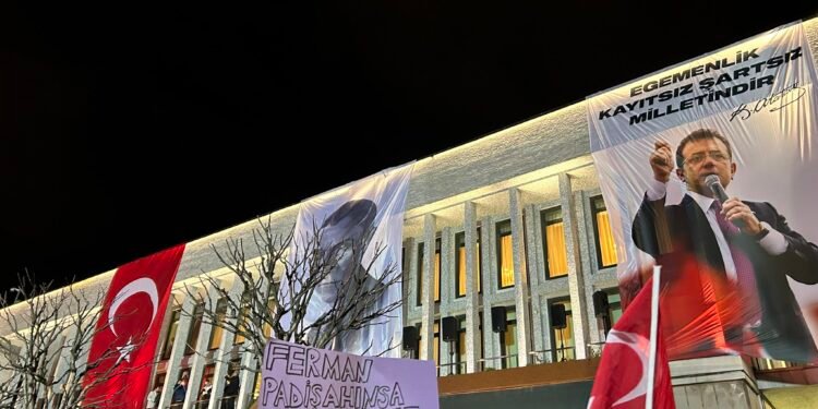 Protest uriaș la Istanbul, după arestarea lui Imamoglu