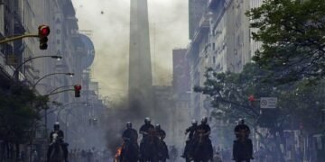 Tensiuni uriașe în Argentina, generate de noul acord cu FMI