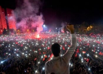 Ce mănâncă în închisoare primarul arestat din Istanbul