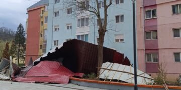 Vântul a făcut ravagii în mai multe județe