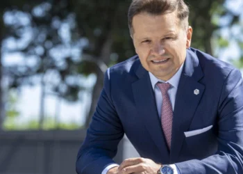 Ștefan Vuza, vocea industriei la Forumul Energiei: “Titanicul economiei românești se scufundă, iar politicienii dansează în sala de bal”