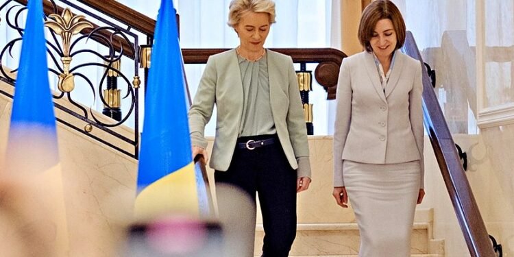 Moldova ar putea avansa separat spre UE! Bruxelles-ul analizează o distanțare de Ucraina în procesul de aderare