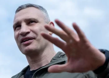 Primarul din Kiev: Ucraina ar putea fi forțată să cedeze teritorii pentru pace, sub presiunea lui Trump