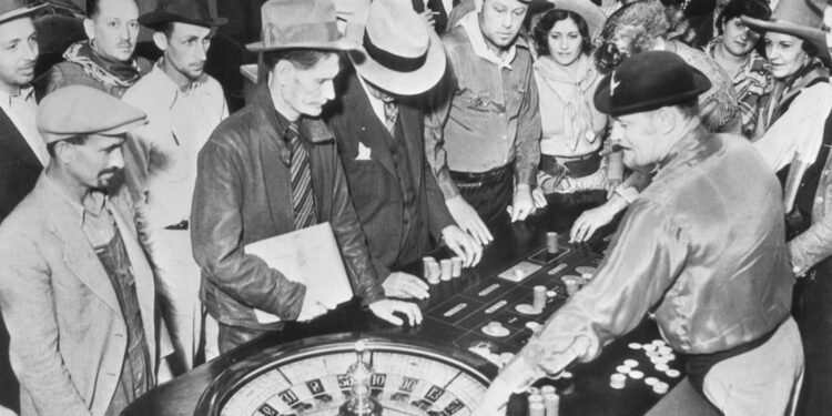 Originile cazinourilor și evoluția lor în lume