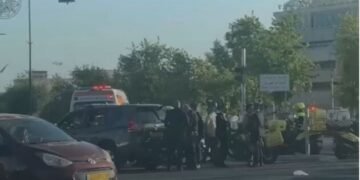 Coloana oficială a premierului israelian a fost implicată într-un accident rutier