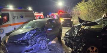 Patru persoane transportate la spital, una dintre ele încarcerată