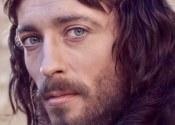 Cum arată acest actor după 50 de ani de la rolul care l-a făcut celebru