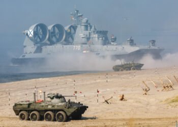 Rusia își întărește frontul de nord: pregătiri masive pentru un posibil conflict cu NATO, în timp ce ochii lumii sunt pe Ucraina
