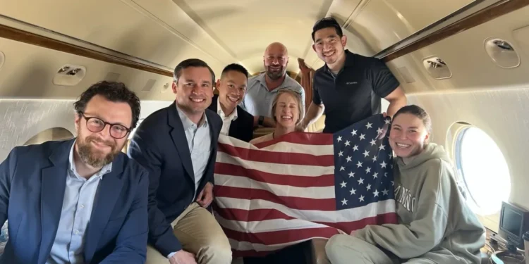 Arestată după ce a donat câțiva dolari Ucrainei. Trump a negociat eliberarea!