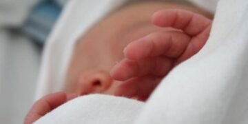 Bebeluș dispărut dintr-o maternitate din România