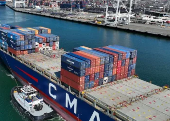 China suspendă exportul de metale rare. Fabrici de motoare, telefoane sau mașini, în pericol!