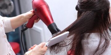 Terenuri, coafuri și salarii fictive la DSP Olt – Dosar marca DNA Craiova