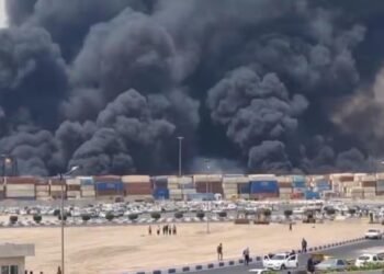 Explozie devastatoare într-un port strategic din Iran: Cel puțin 4 morți și peste 500 de răniți