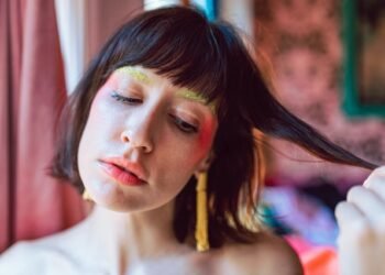 Decizie istorică în Marea Britanie: Termenii „femeie” și „sex” înseamnă „femeie biologică” conform legii