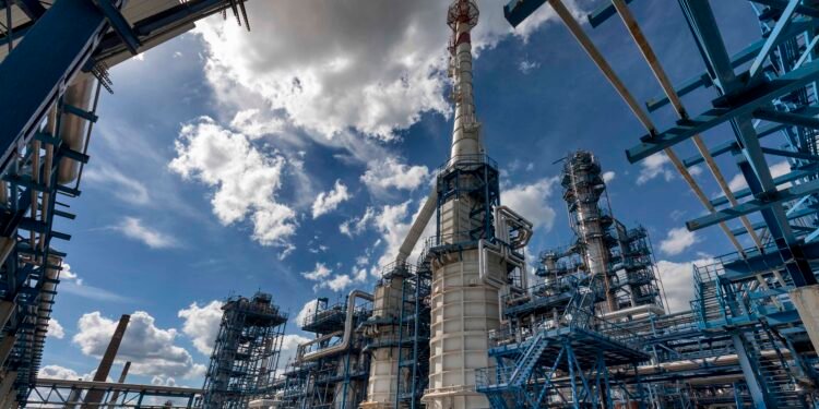 Europa, prinsă între gazul american și o posibilă revenire a importurilor din Rusia