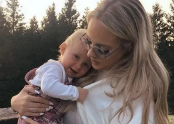 A născut fără să știe că e însărcinată