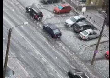 Furtuni cu grindină în mai multe județe