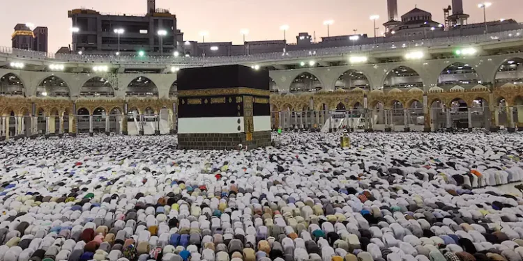 Au suspendat vizele pentru a evita tragediile de Haji