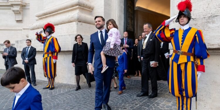 J.D. Vance, primit de Papa Francisc în prima zi de Paște