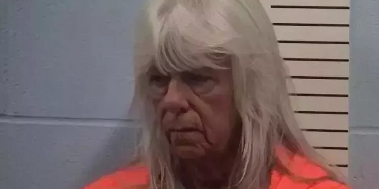 Acuzată că și-a schimbat fiica adoptivă cu o maimuță