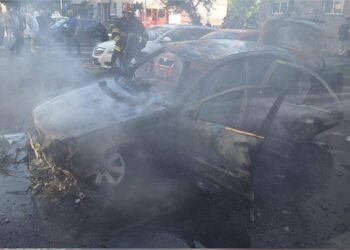 A alimentat greșit, iar vehiculul a explodat la pornire