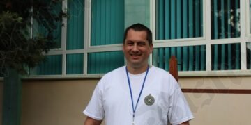 Lecția lui Cristian: La 45 de ani, elev la seral și olimpic național – o poveste care inspiră toate generațiile