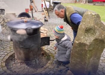 Viktor Orbán, în rol de bucătar pasionat: „Așa se face șunca de Paște!”