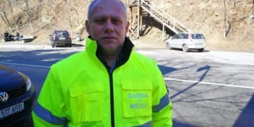 Percheziții în Gorj, este vizat un comisar șef