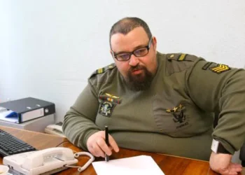 Piedone mânca o sută de mititei la o masă. Câți mănâncă acum!