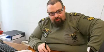 Piedone mânca o sută de mititei la o masă. Câți mănâncă acum!